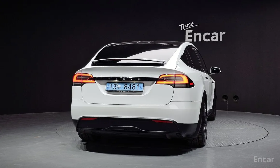 Tesla Model X 2018 AWD