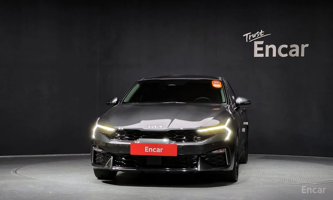 Kia K5 2023 2.0
