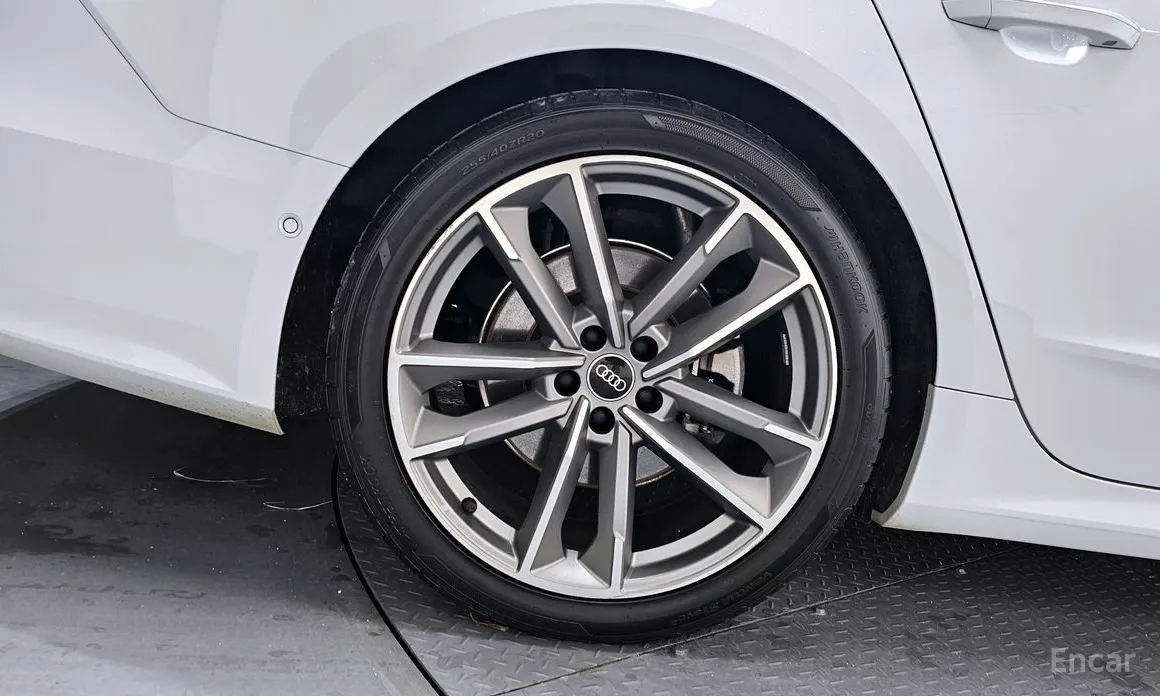 Audi A7 2018 55 TFSI Quattro Premium