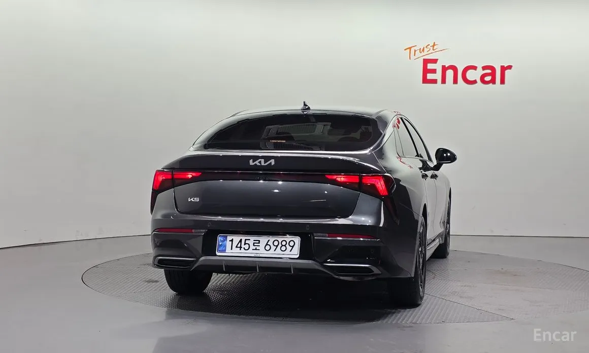 Kia K5 2023 2.0