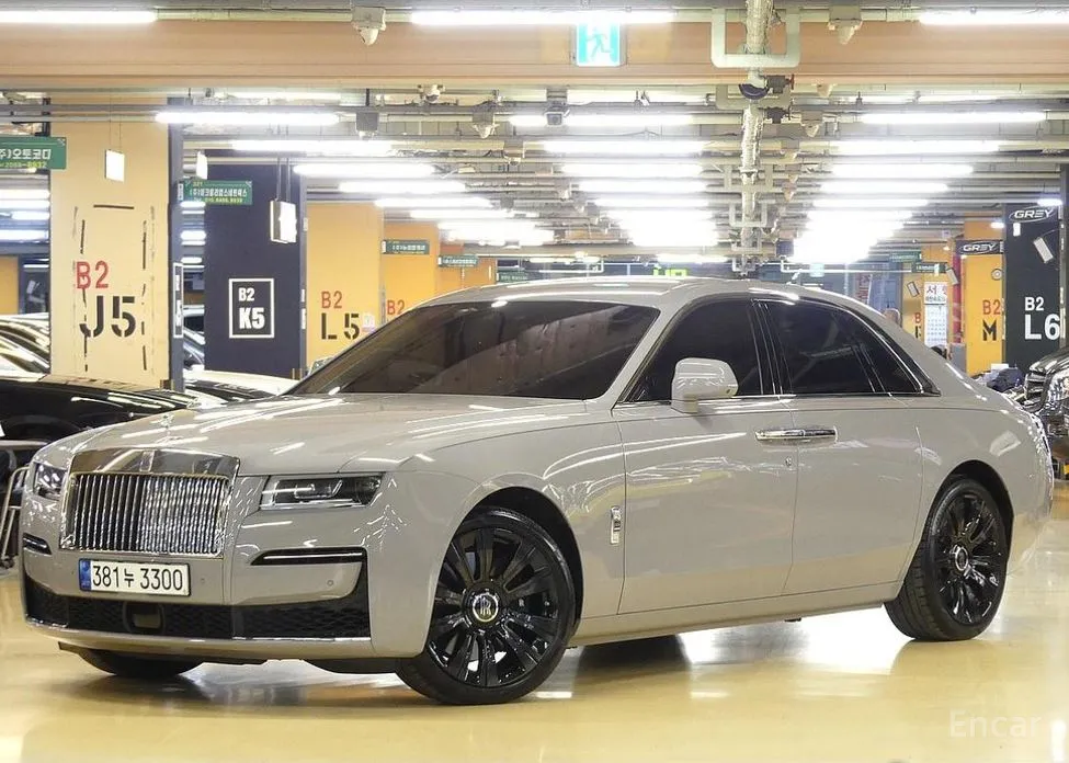 Rolls-Royce Ghost 2020 6.7 V12