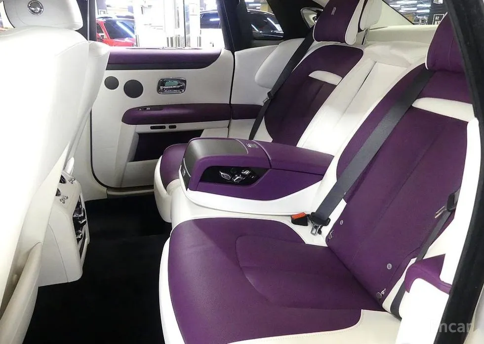 Rolls-Royce Ghost 2020 6.7 V12