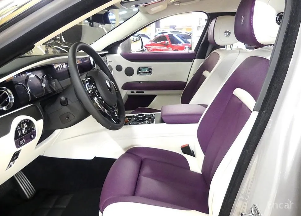 Rolls-Royce Ghost 2020 6.7 V12