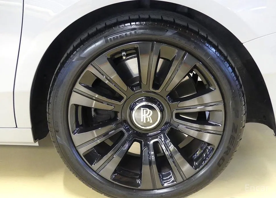 Rolls-Royce Ghost 2020 6.7 V12