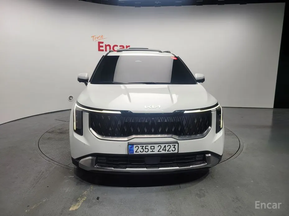 Kia Carnival 2023 Gasoline 7-Seater Signature