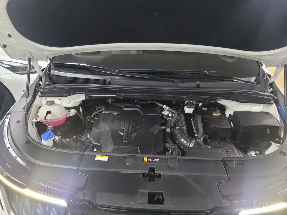 Kia Carnival 2023 Gasoline 7-Seater Signature