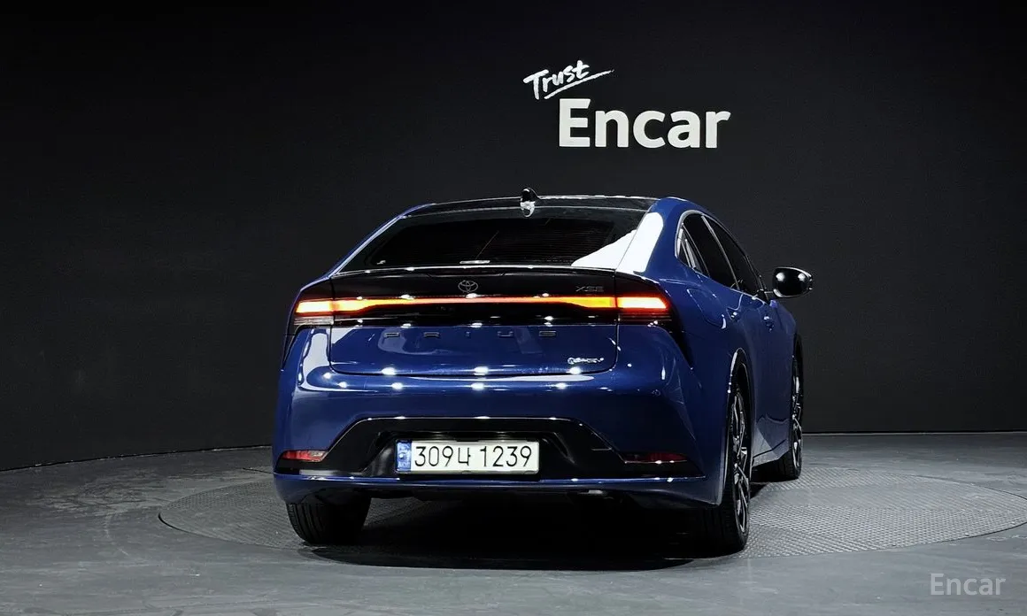 Toyota Prius 2023 2.0 PHEV XSE