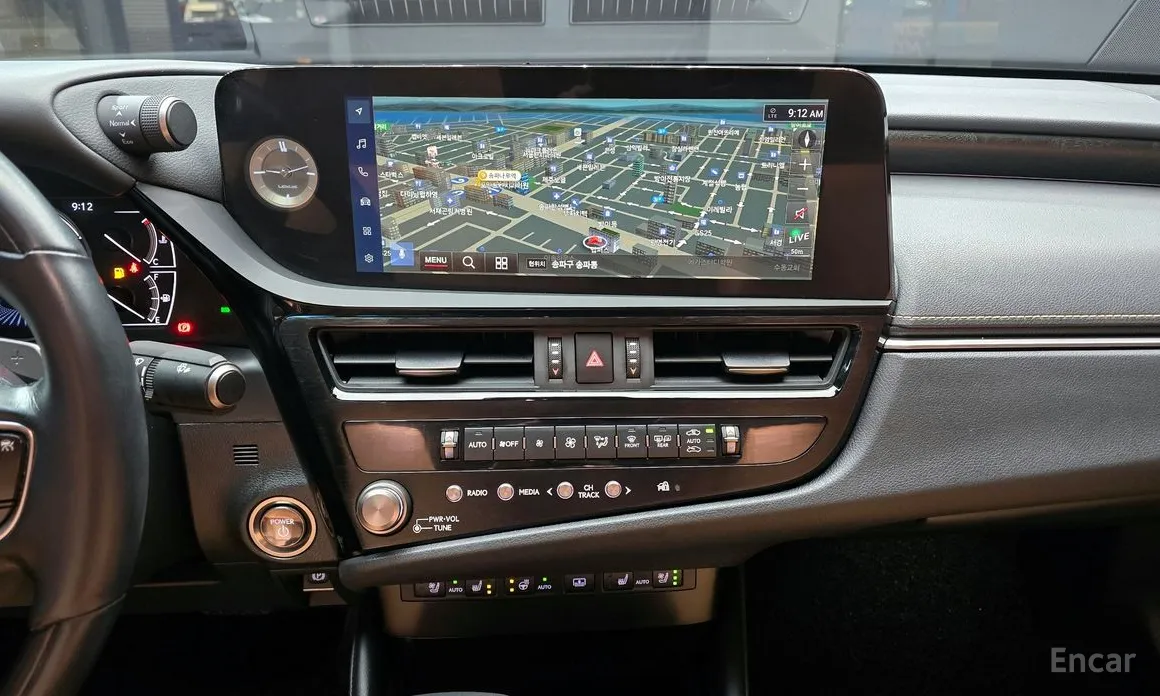 Lexus ES 2018 Luxury Plus