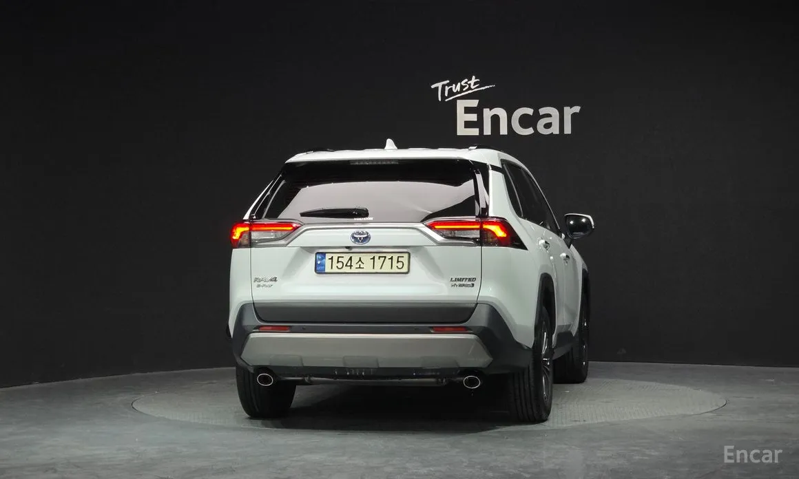 Toyota RAV4 2019 2,5 4WD Hybrid LTD