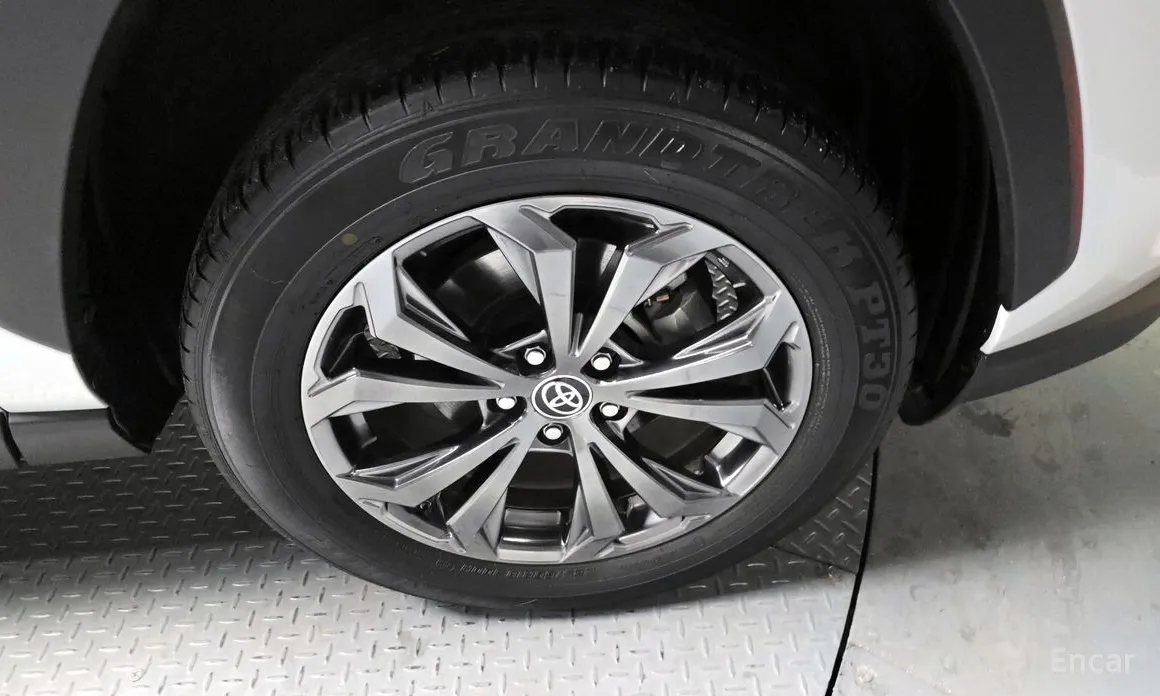 Toyota RAV4 2019 2,5 4WD Hybrid LTD