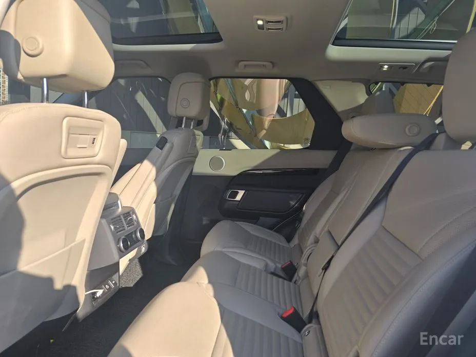 Land Rover Discovery 2017 D250 SE