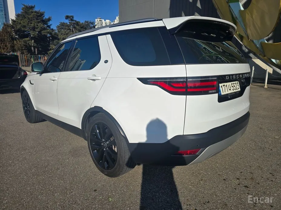 Land Rover Discovery 2017 D250 SE
