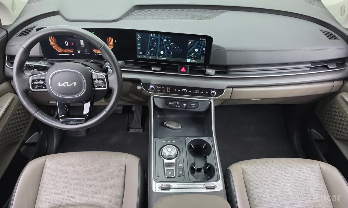 Kia Carnival 2023 9-Seater Prestige