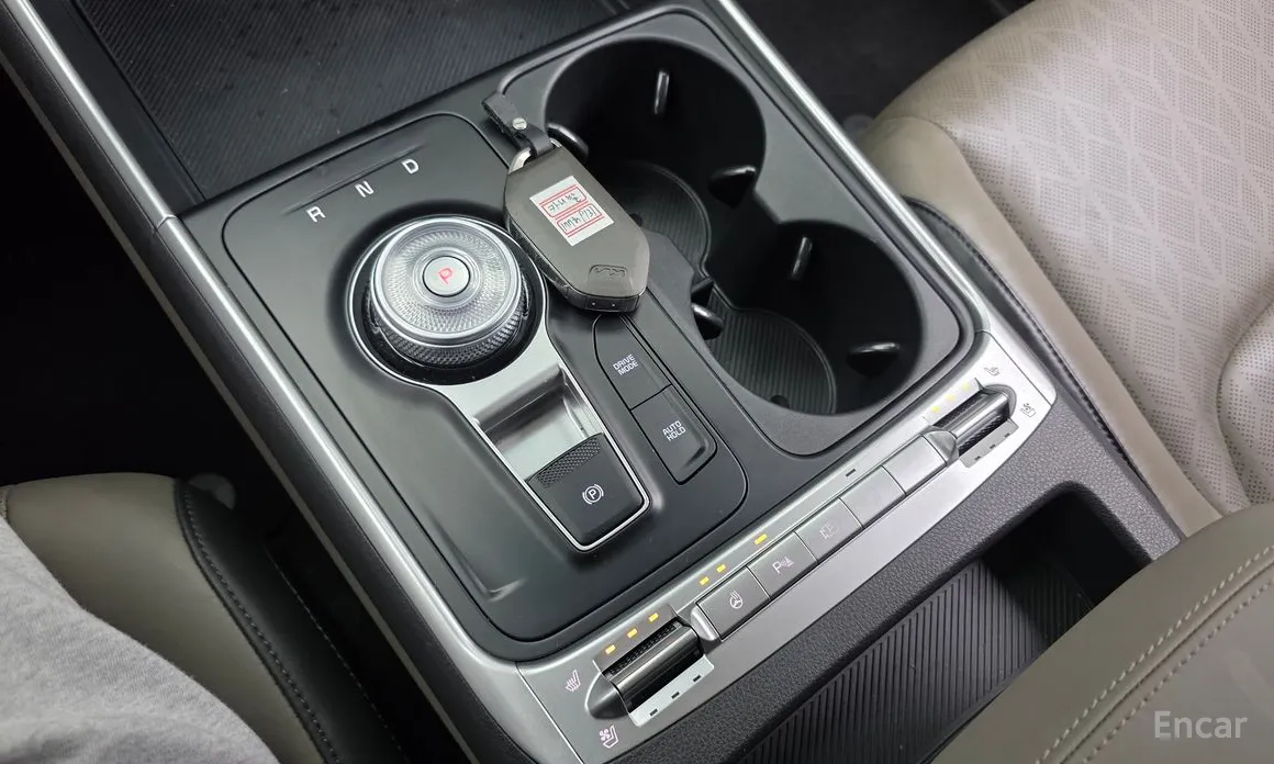 Kia Carnival 2023 9-Seater Prestige