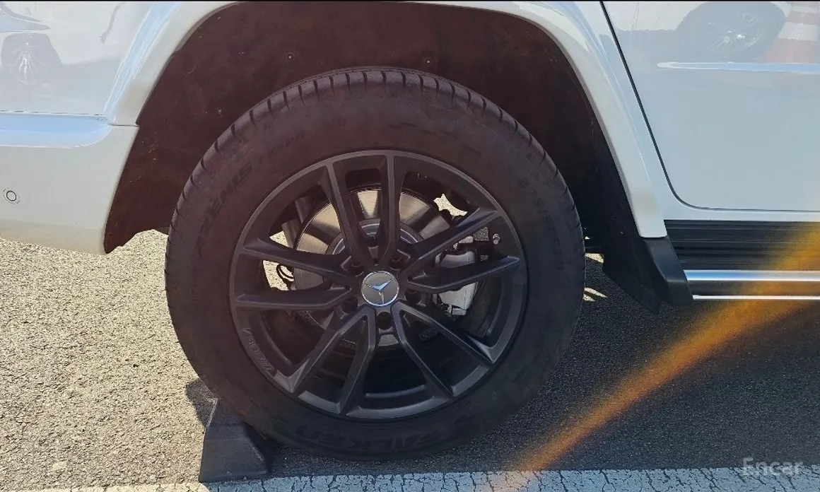 Mercedes-Benz G-Class 2024 G450d