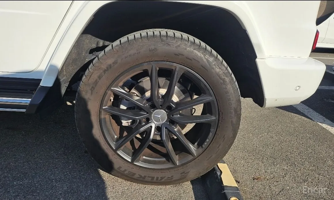 Mercedes-Benz G-Class 2024 G450d