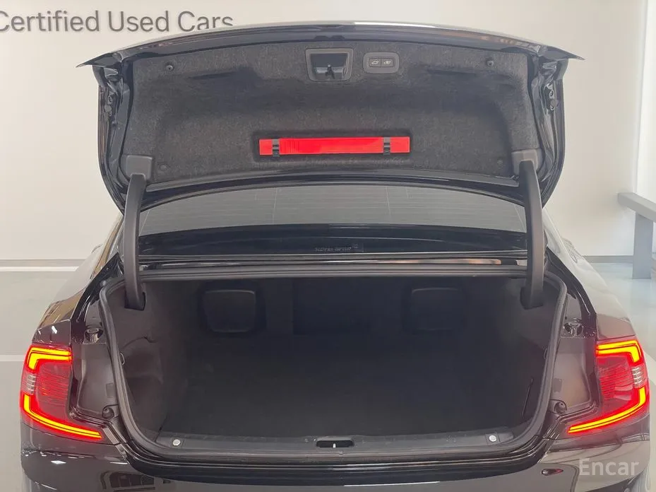 Volvo S90 2016 B5 Ultimate Bright