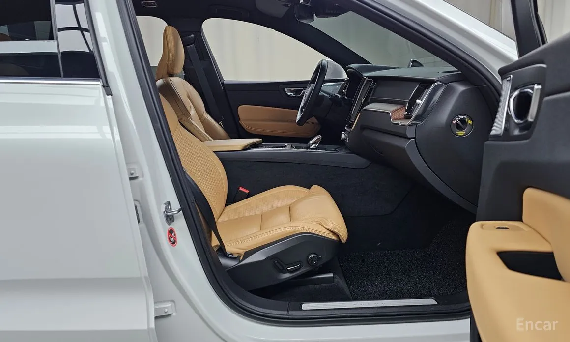 Volvo XC60 2017 B5 Inscription