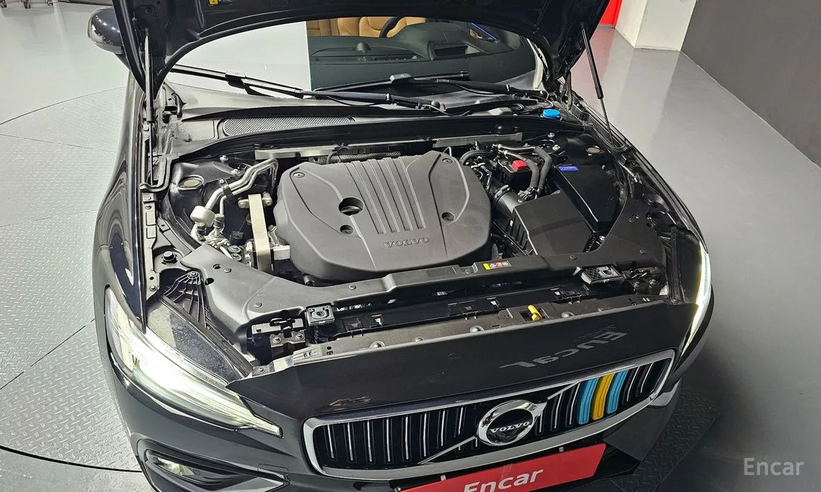Volvo S60 2019 B5 Inscription