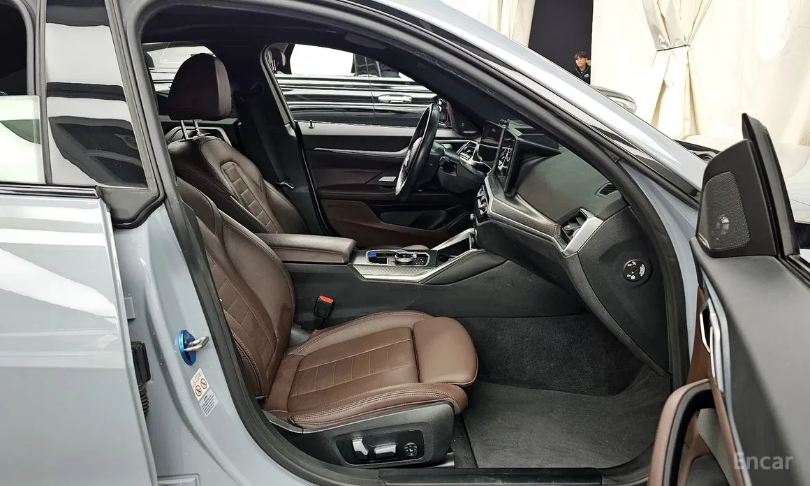 BMW i4 2021 eDrive40 M Sports Pro