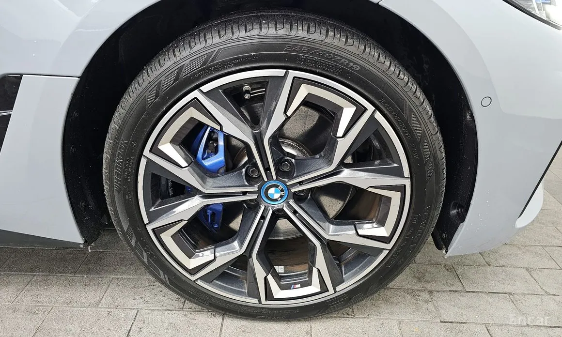BMW i4 2021 eDrive40 M Sports Pro
