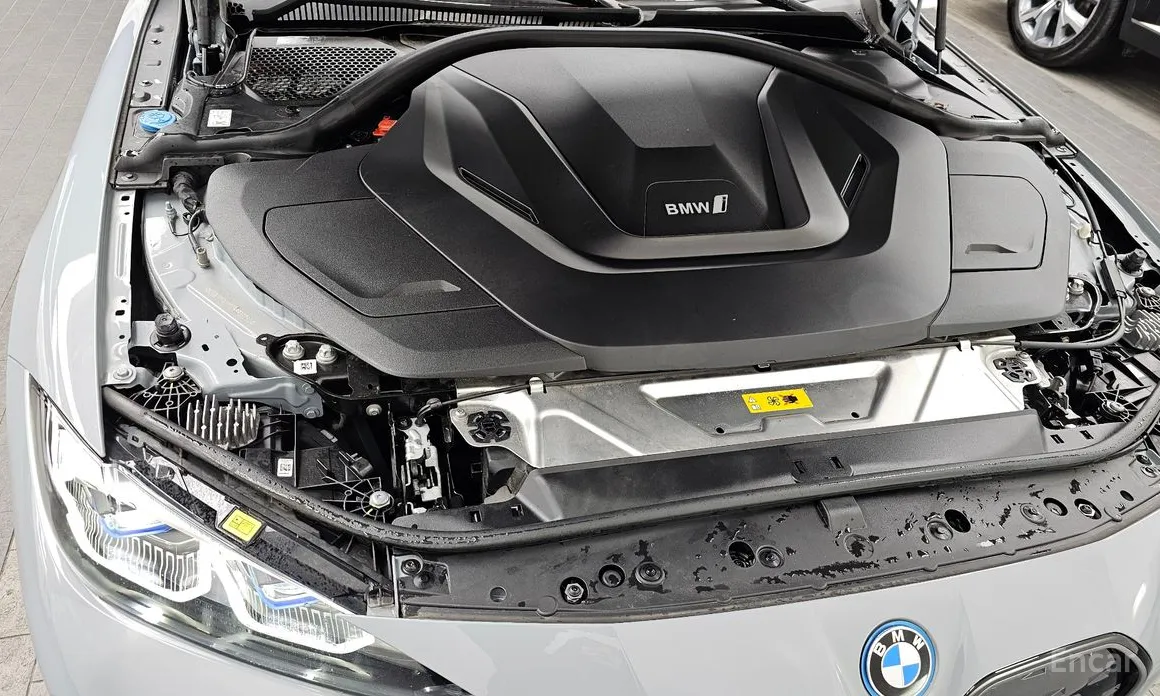 BMW i4 2021 eDrive40 M Sports Pro