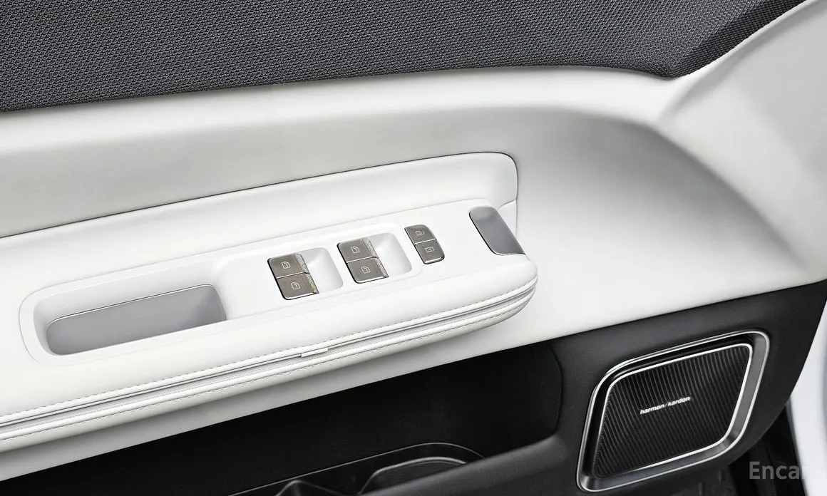 Polestar 4 2024 Long Range Duel Moter