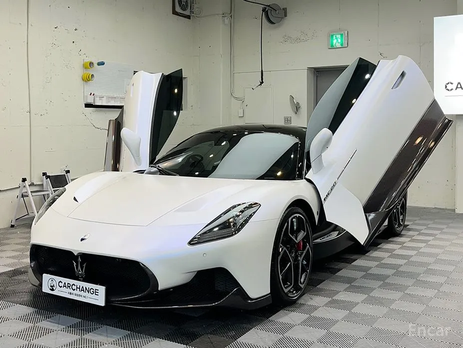 Maserati MC20 2021 3.0 V6