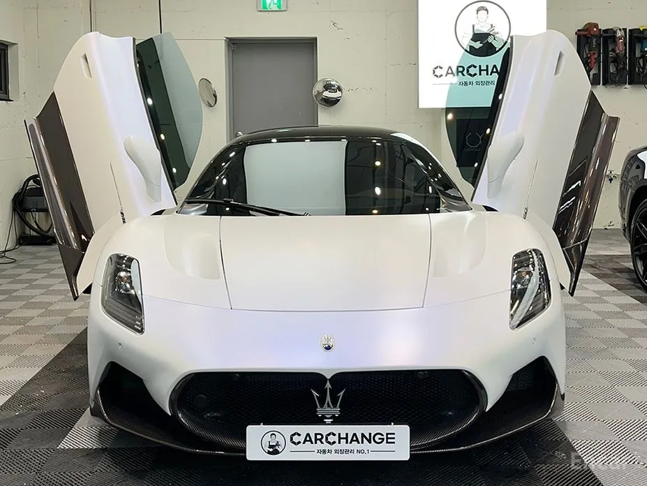 Maserati MC20 2021 3.0 V6