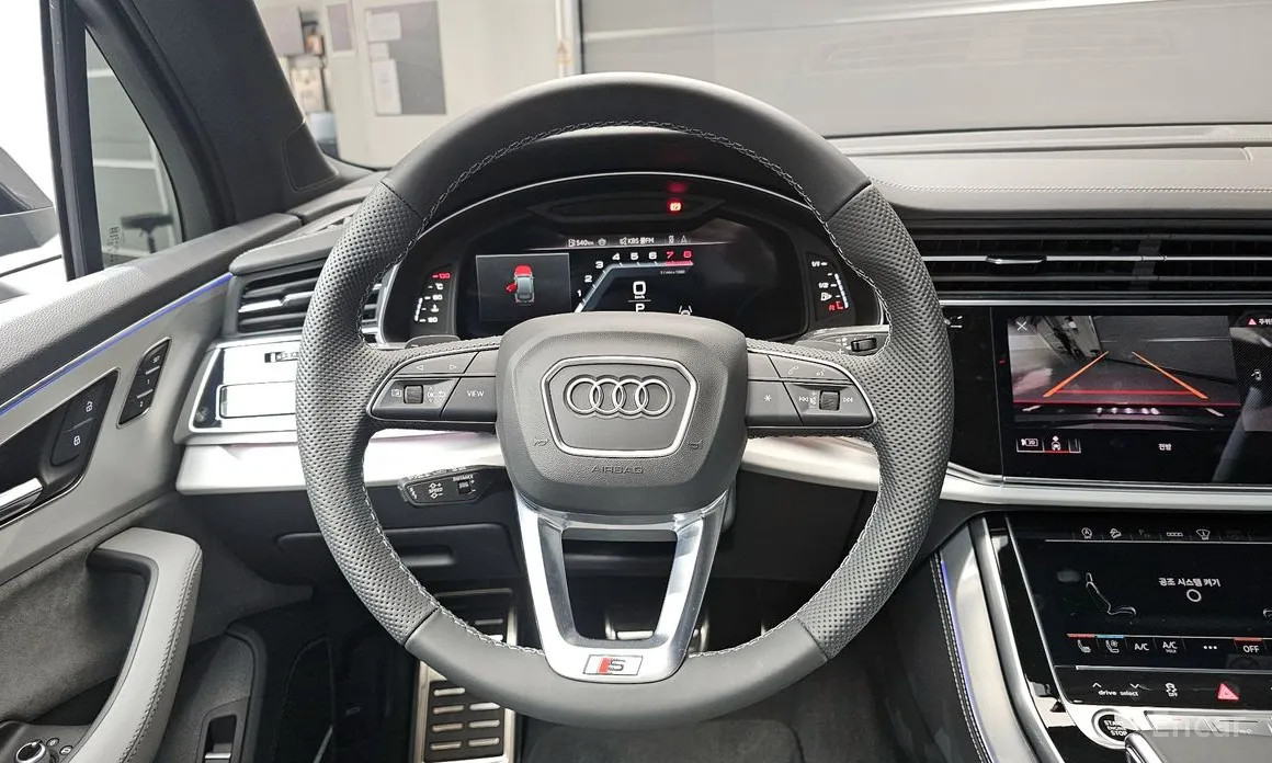 Audi Q7 2016 55 TFSI Quattro Premium