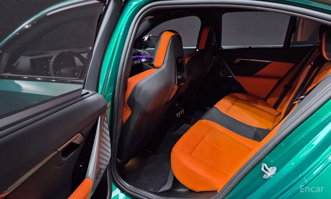 BMW M5 2024 M5 Sedan