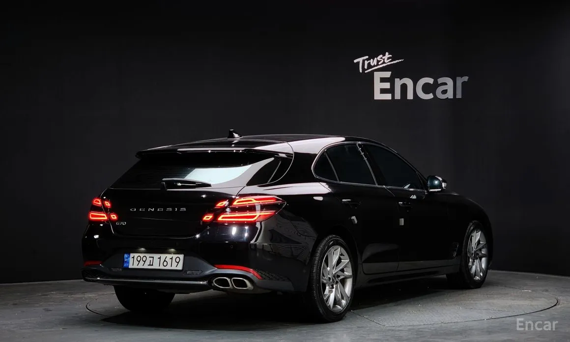 Genesis G70 2022 Gasoline 2.0T 2WD