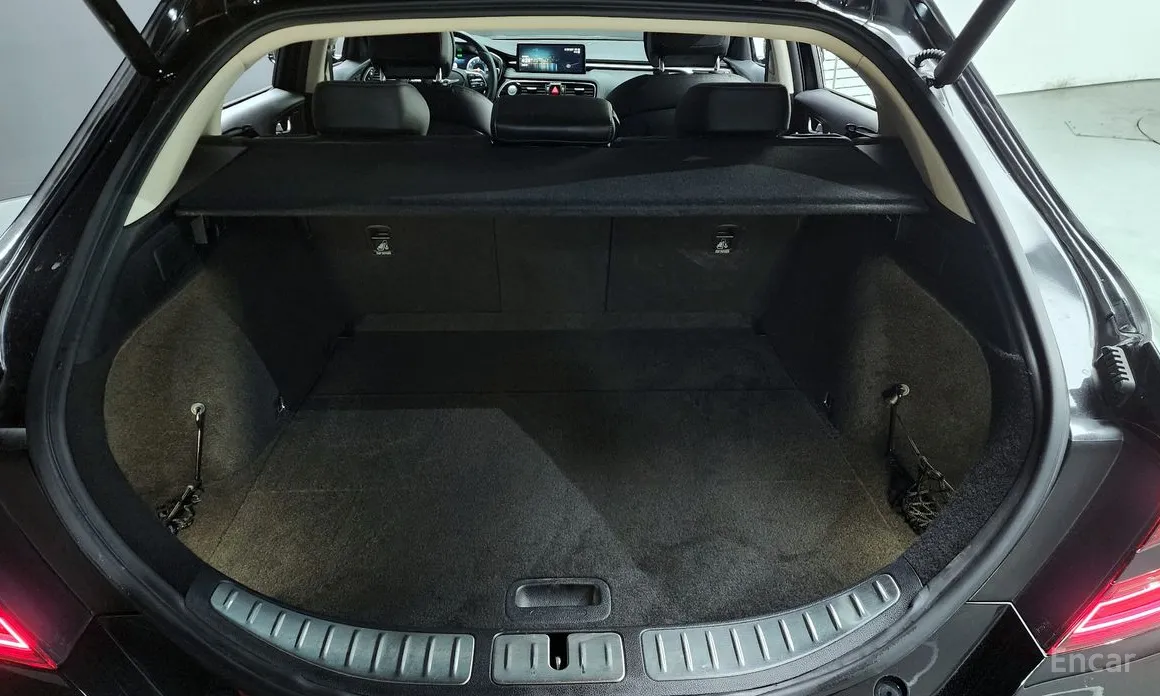 Genesis G70 2022 Gasoline 2.0T 2WD