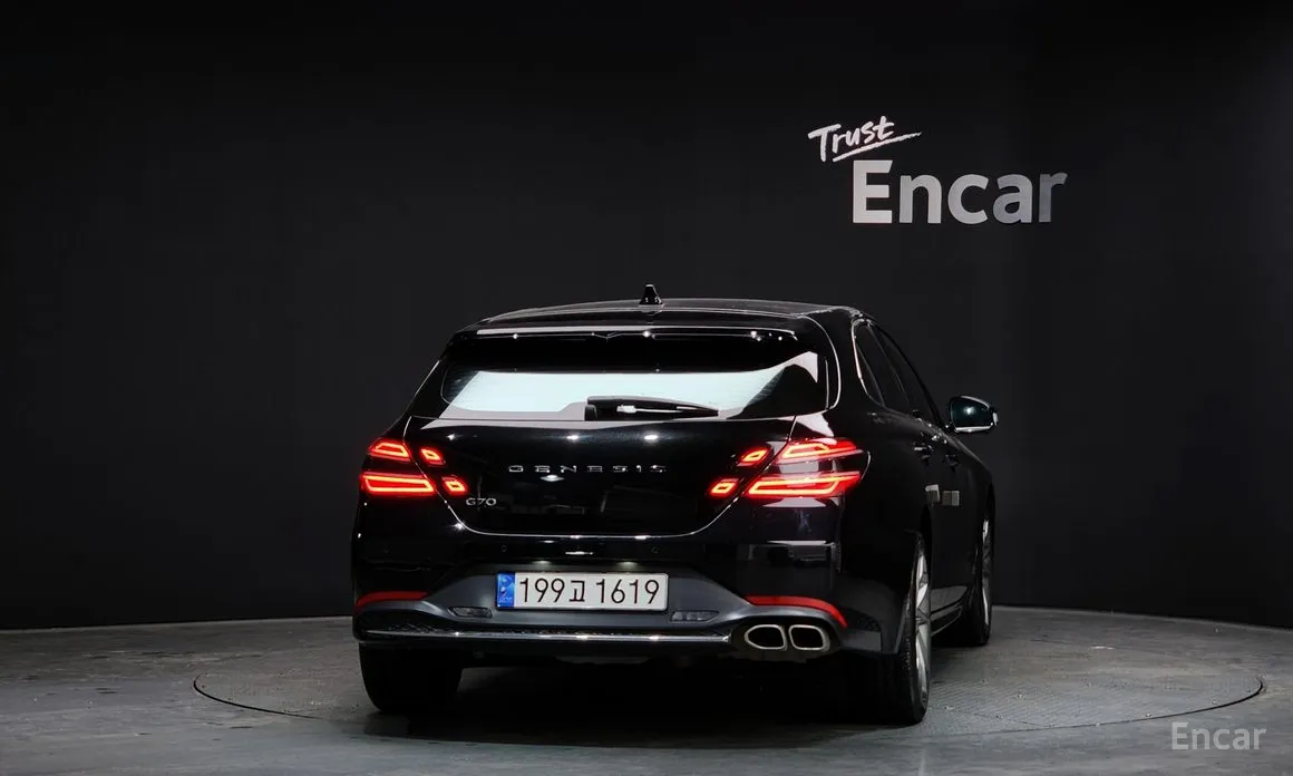 Genesis G70 2022 Gasoline 2.0T 2WD