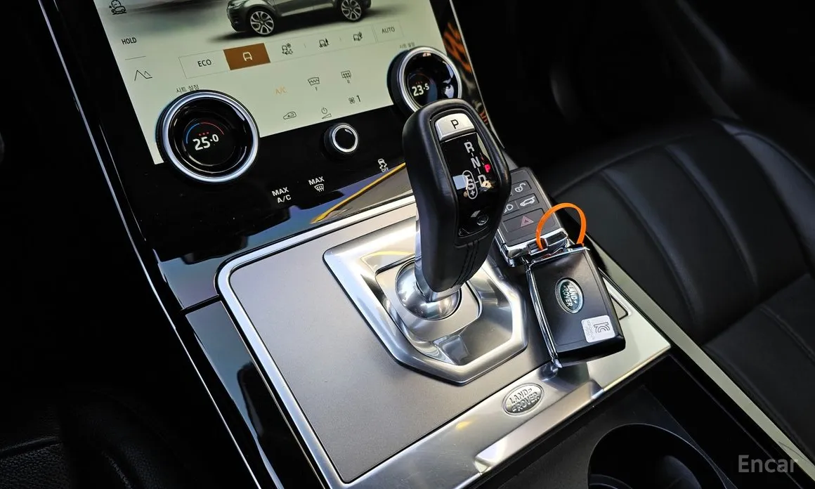 Land Rover Range Rover Evoque 2019 P250 SE