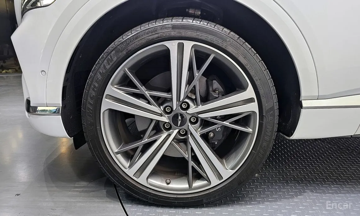 Genesis GV80 2023 2.5T Gasoline AWD