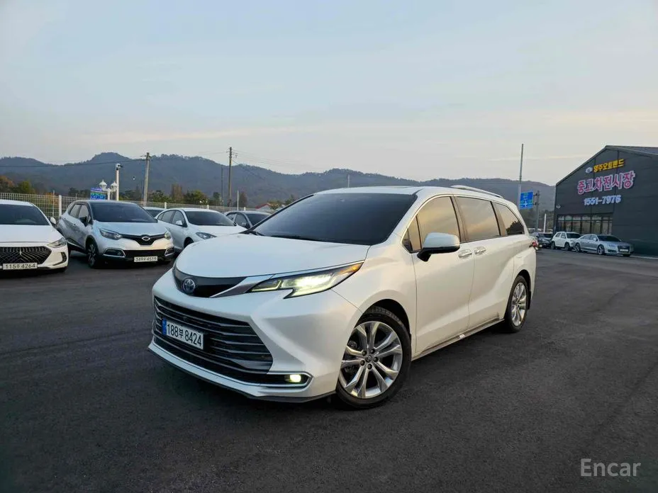 Toyota Sienna 2020 2.5 Hybrid 2WD