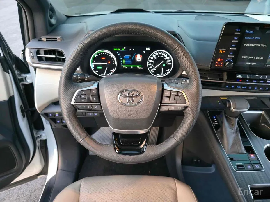 Toyota Sienna 2020 2.5 Hybrid 2WD