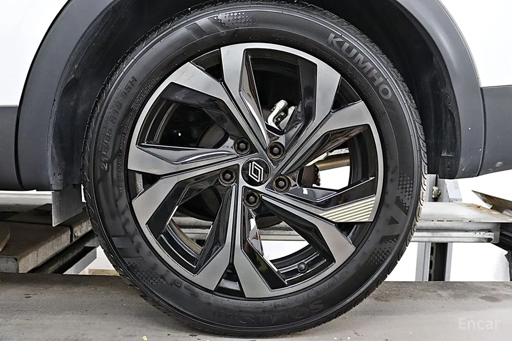 Renault Arkana 2024 1.6 E-TECH Iconic Design Package