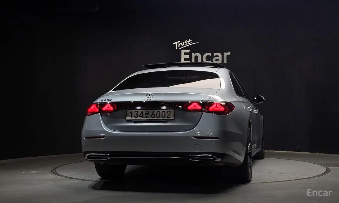 2024 Mercedes-Benz E-Class