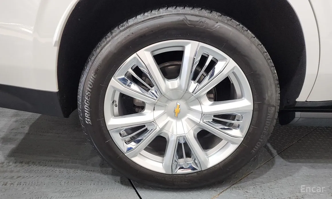 Chevrolet Tahoe 2022 6.2 Dark Knight 4WD