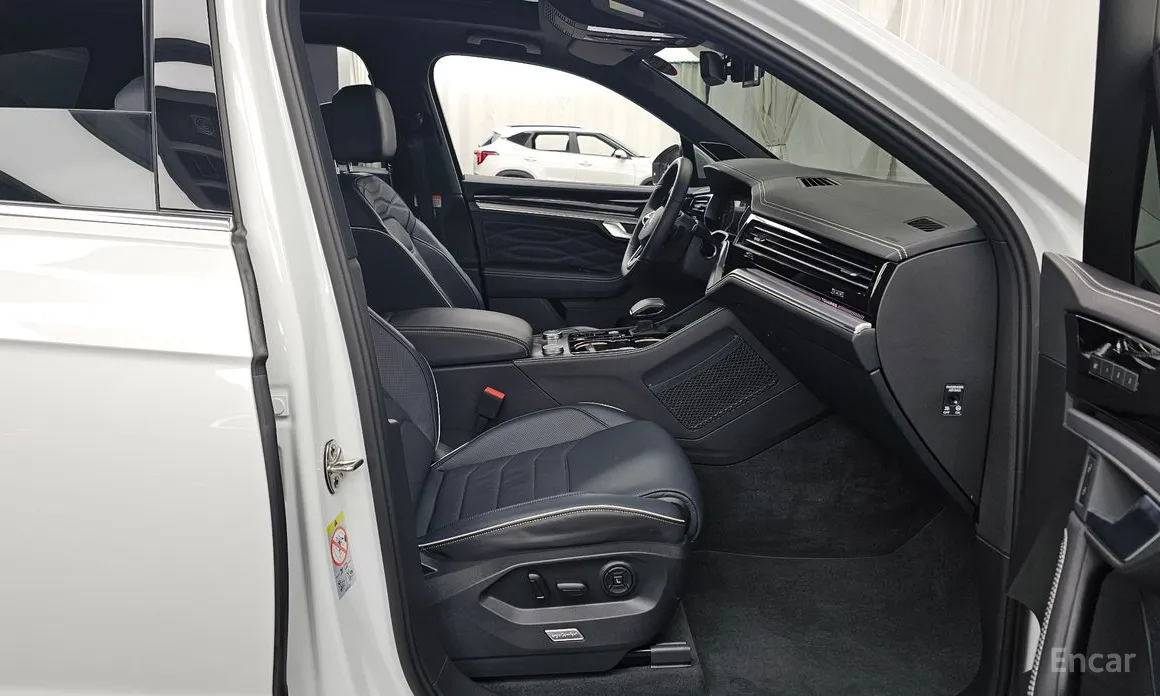 Volkswagen Touareg 2019 3.0 TDI R-Line