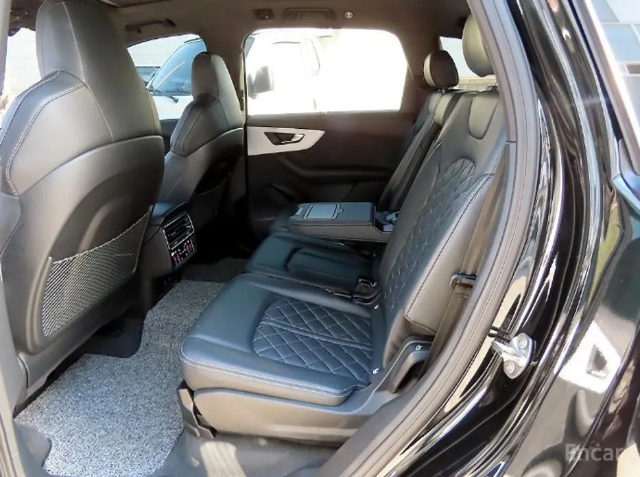 Audi Q7 2016 55 TFSI Quattro Premium