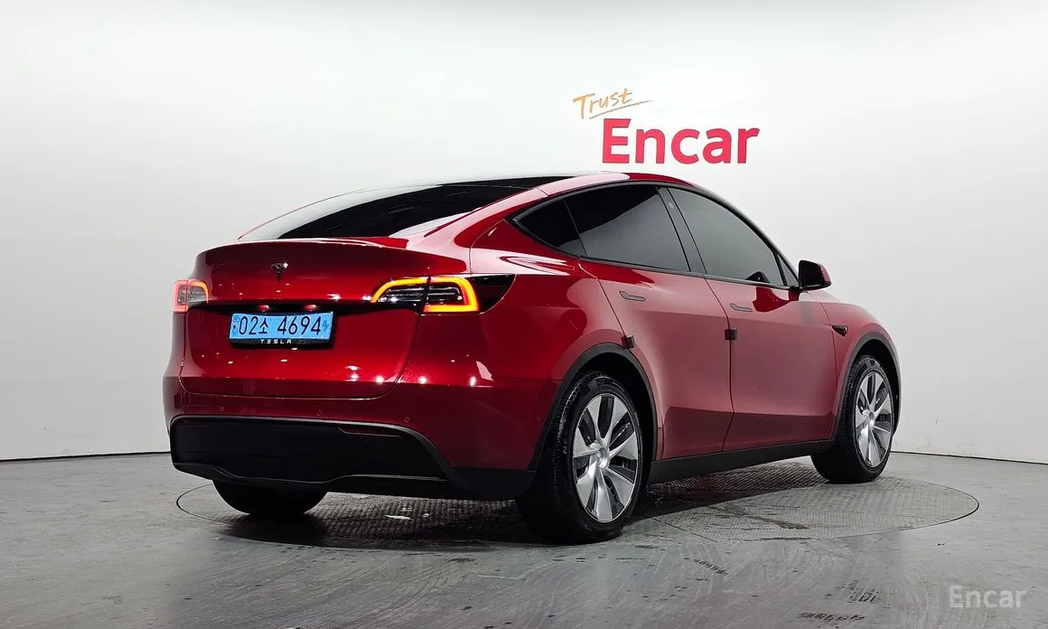 Tesla Model Y 2020 Standard Range