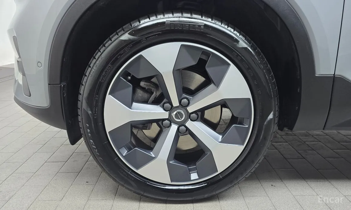 Volvo XC40 2018 B4 Ultra Bright