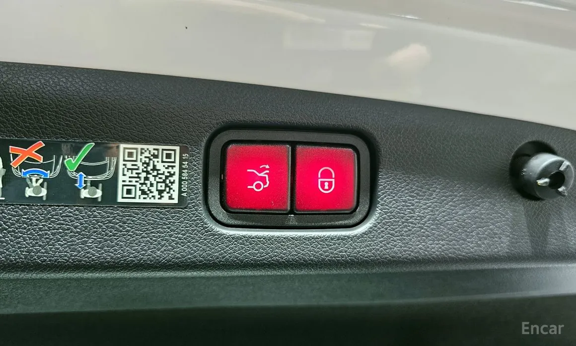 Mercedes-Benz E-Class 2024 E220d 4MATIC Exclusive