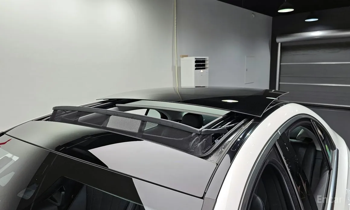 Mercedes-Benz E-Class 2024 E220d 4MATIC Exclusive