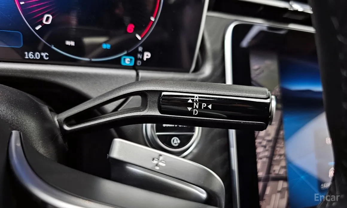 Mercedes-Benz E-Class 2024 E220d 4MATIC Exclusive