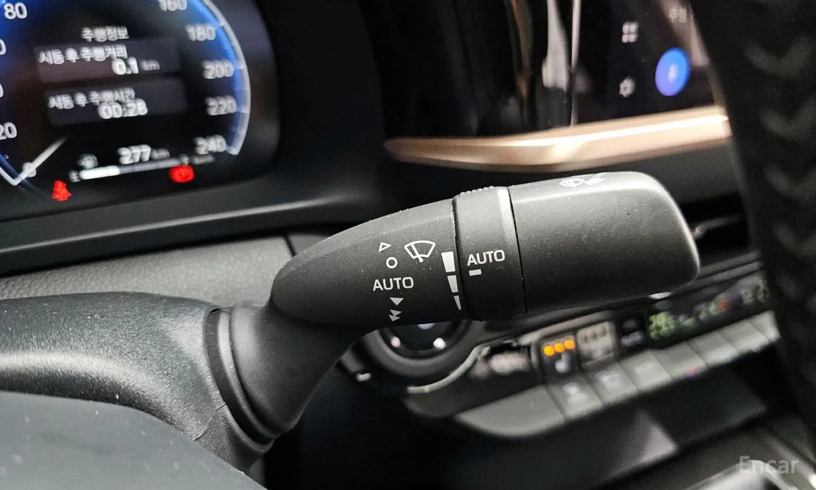 Toyota Crown 2023 2.5 4WD Hybrid