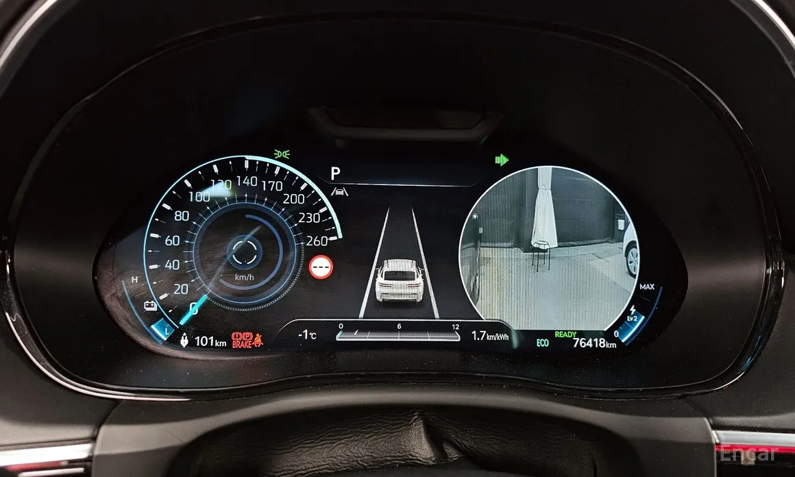 Genesis GV70 2022 e-AWD